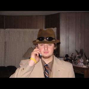 Meet your Posher, Josh